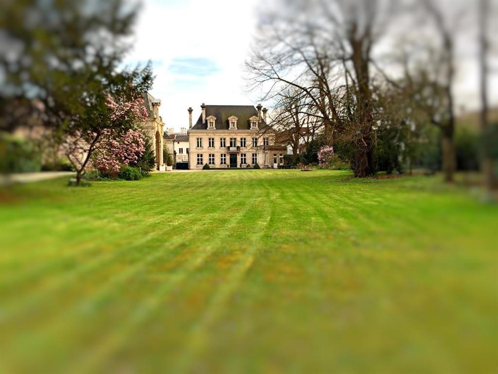 La Maison Dans Le Parc Bed and Breakfast Saint-Dizier Buitenkant foto